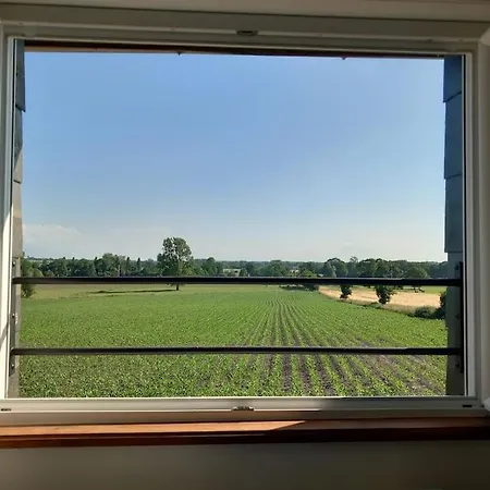 Au Soleil Des Noes 別荘