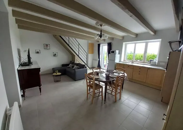 Au Soleil Des Noes Courtils