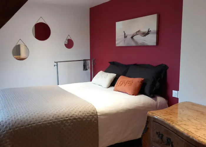 Au Soleil Des Noes Courtils